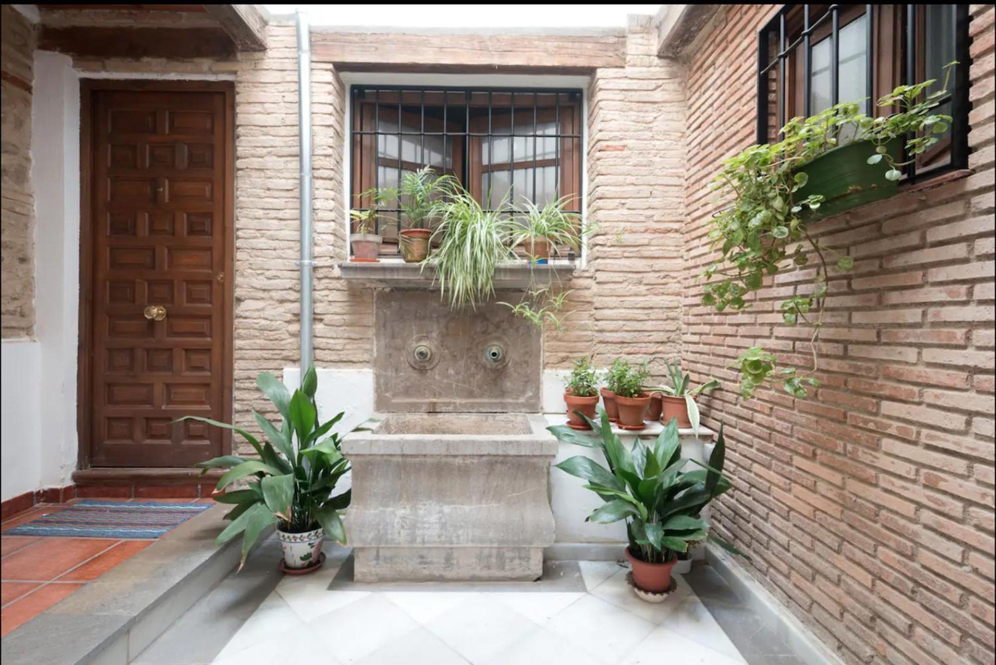 Apartamentos Centro Historico A Los Pies De La Alhambra Granada Exteriér fotografie